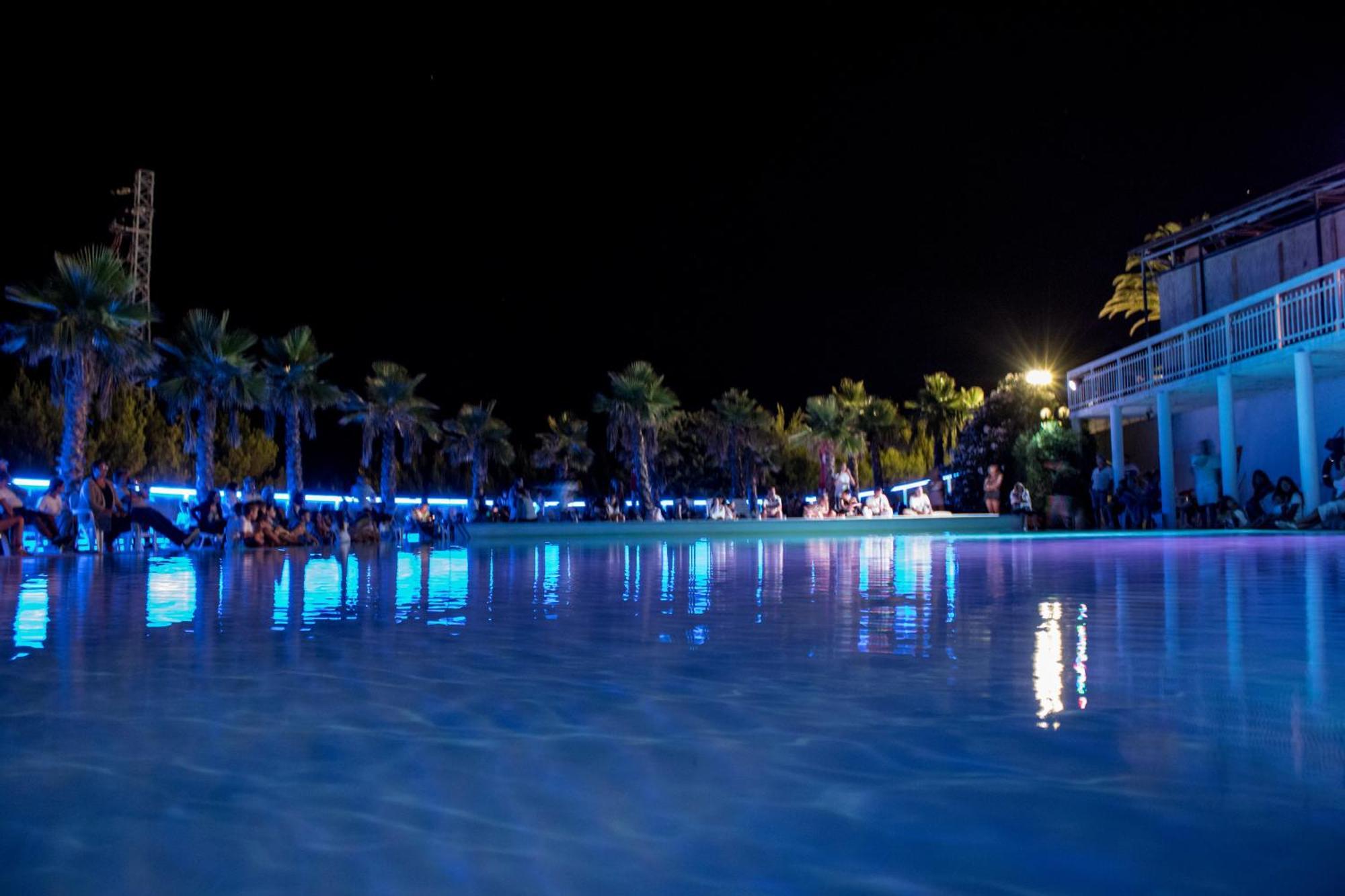 Centro Vacanze Mirage Torre di Palme Bagian luar foto
